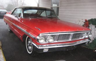 `64 Ford Galaxie 500XL: A Great Looking Car from Ford’s “Total Performance” era!