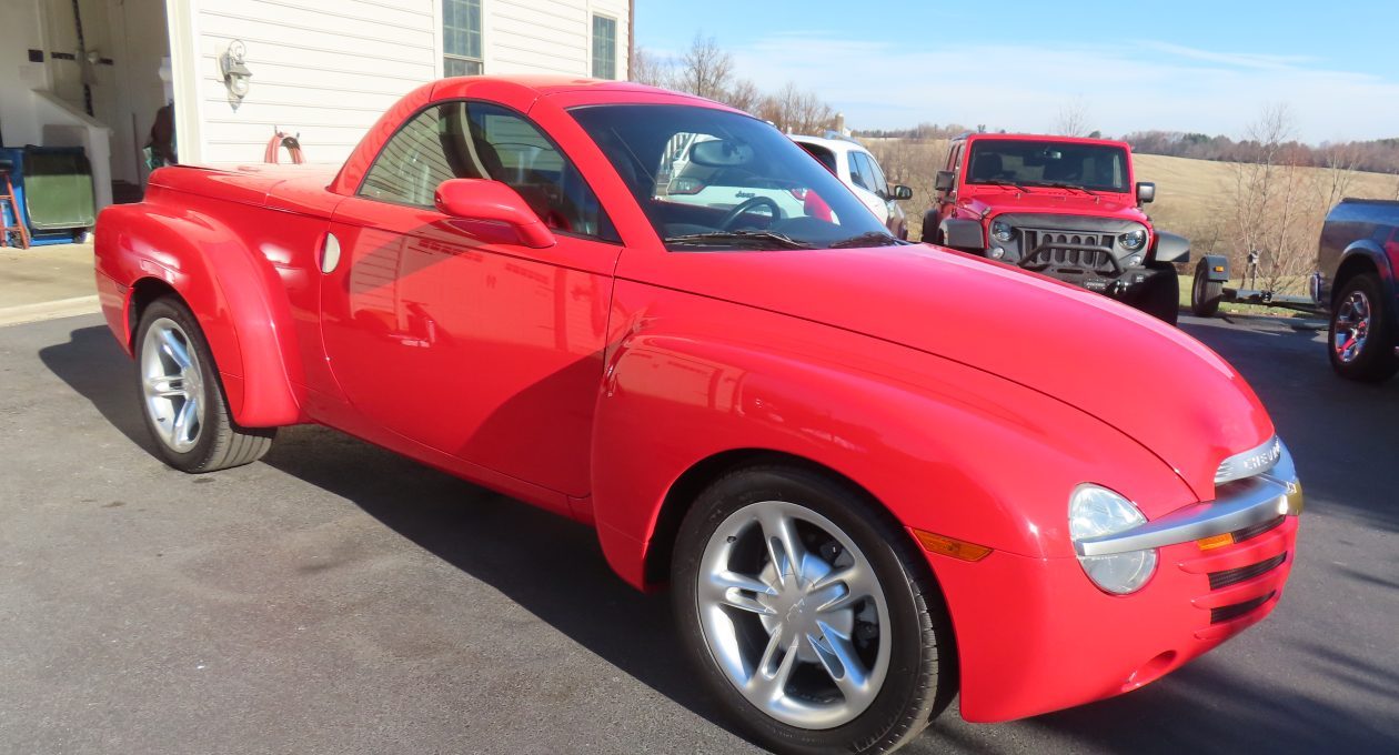 `04 Chevrolet SSR: Super Sport Roadster!