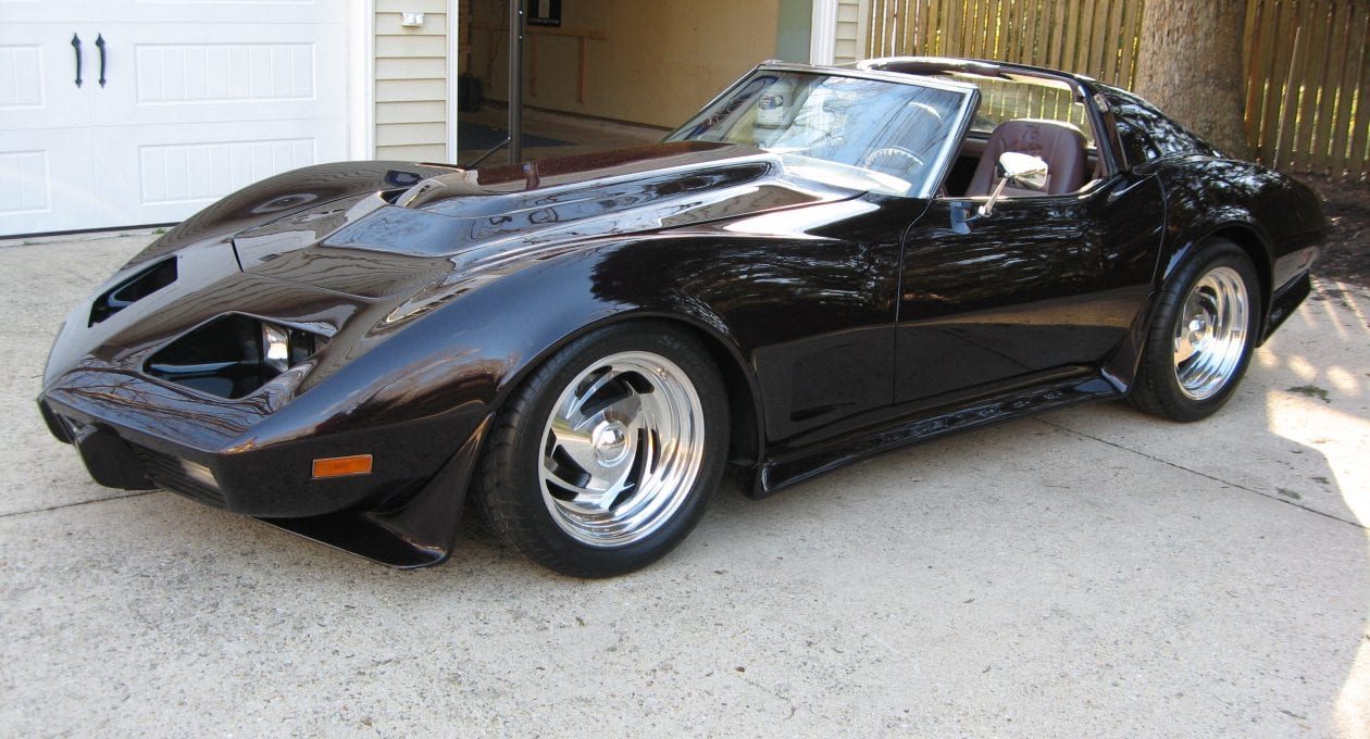 `76 Chevrolet Corvette Stingray: A Customized and Modified Beauty!